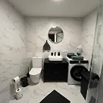 Parkside Apartamento