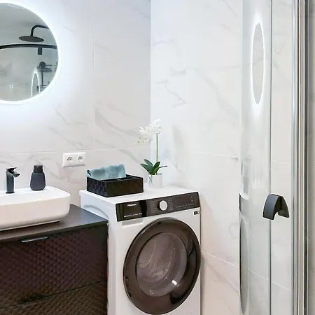 Parkside * Курессааре