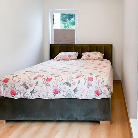 Parkside Апартаменты Курессааре