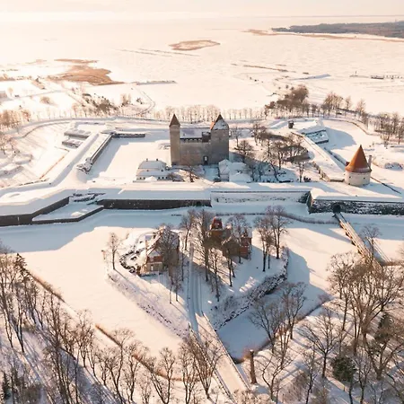 Апартаменты Parkside