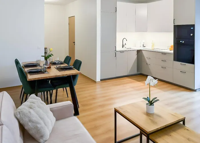 Parkside Апартаменты *