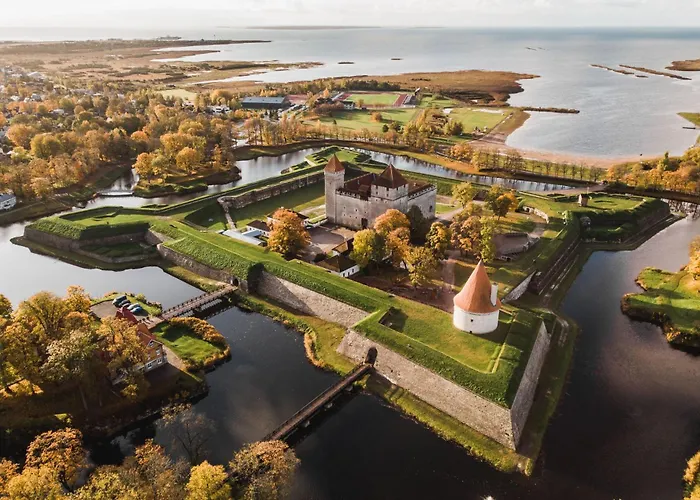 Parkside Апартаменты Курессааре